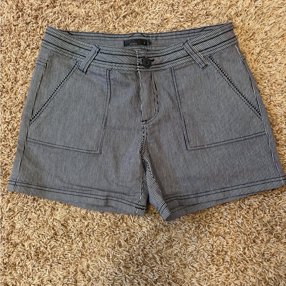 Prana Navy and White Pinstripe Shorts Womens size 8